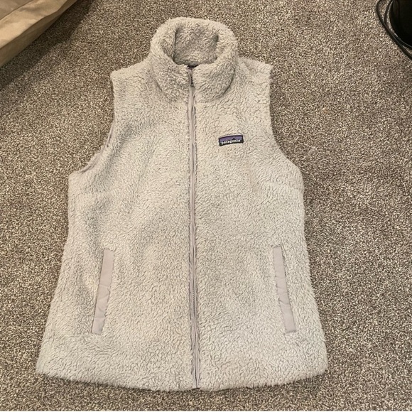 Patagonia Women's Gray Fleece Vest - Picture 2 of 7